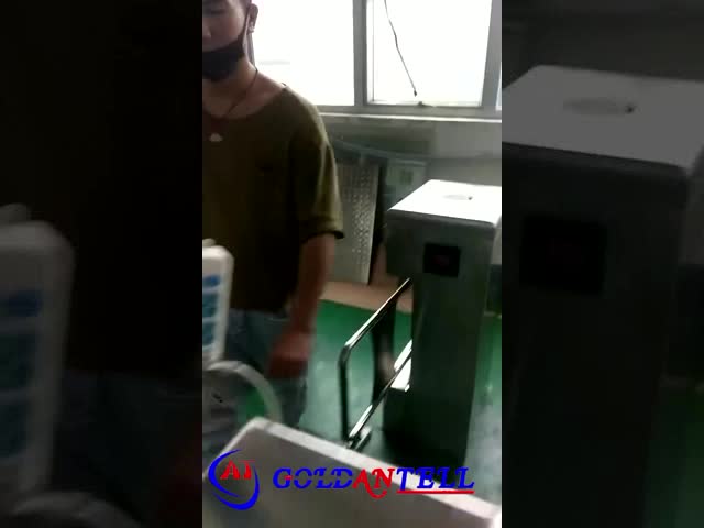 На открытом воздухе водоустойчивые турникеты качания управления доступом степени IP67, турникет с покрашенным цветом видео
