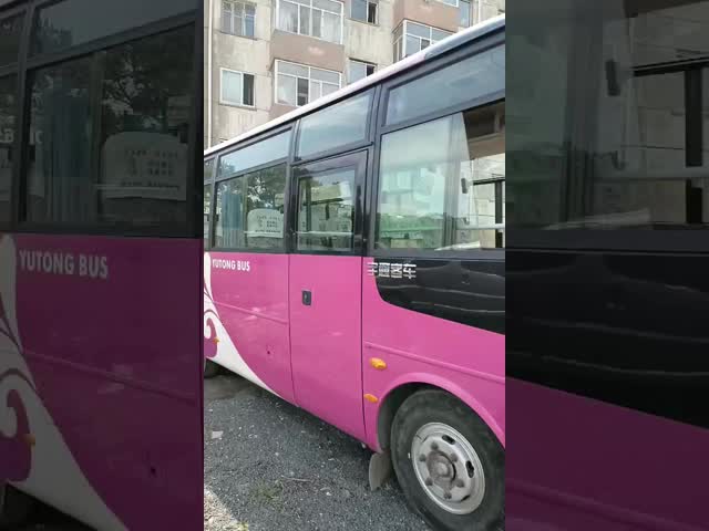 Модель Zk6752d использовала автобус Lhd Rhd Yutong доступные 32 места тренируют управление рулем LHD
