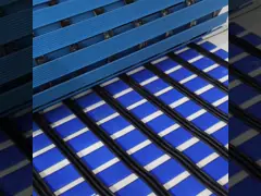 Open Grid Drainage Non Slip PVC Flooring Rolls 8mm For Swimming Pools