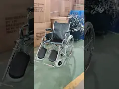 Многофункциональная складывая стальная кресло-коляска с отделяемым подлокотником стола повышая Footrest video