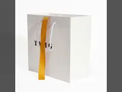 Крепкий бумажный пакет на вынос, бумажный пакет покупок Эко дружелюбный Деградабле video