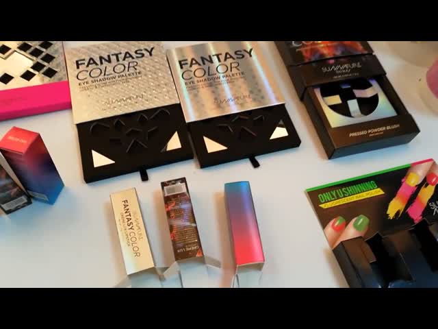 Custom Logo Paper Cardboard Boxes Lipstick Packaging Boxes Embossing / Stamping