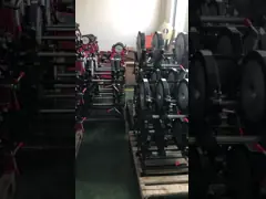 Струбцины 2.3kW сварочного аппарата 4 сплавливания батта HDPE трубы Pvc нагревая video