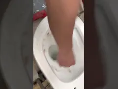 New Models Chaozhou SWB0225 wall hung toilets Tornado Flushing System Slim UF Seat Cover Flushing Clean