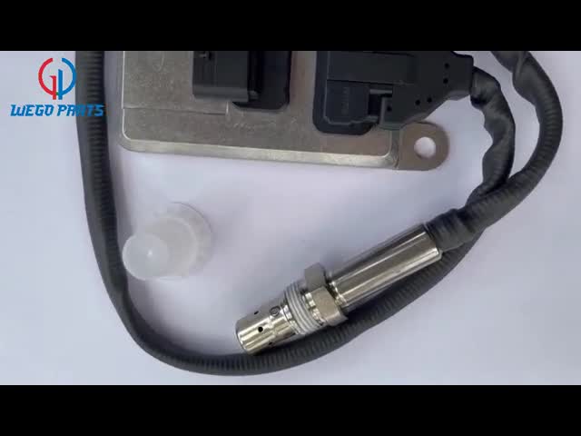 Сенсор Nox для P/G/R/T серии Euro 6 OEM 5WK97401 2294291 2064769