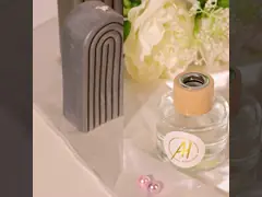Fragrance Glass Bottle Reed Diffuser Private Label 100ml With Gold Metal Lid