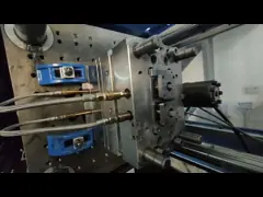 Холодный бегун пластиковый отливающ электрический, мини электронный кожух в форму продукта video