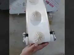 Специализированная машина для изготовления куриных булочек video