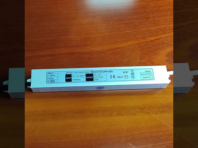 RoHSの滑走路端燈防水電子LEDの運転者Antirust 3.75A