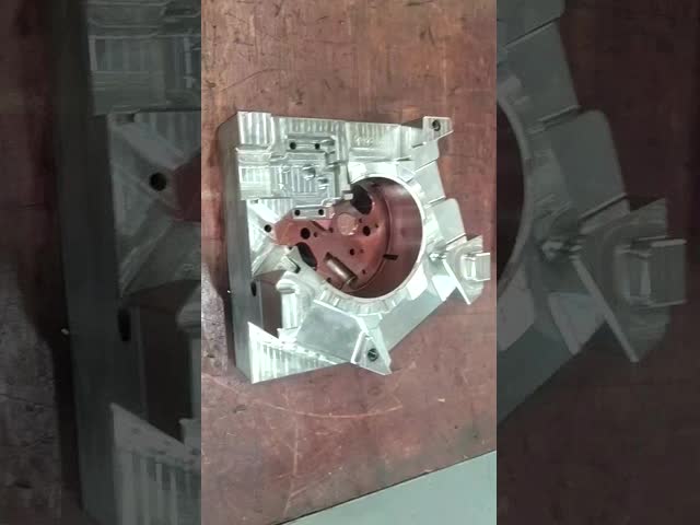 Serviço OEM personalizado Mould de injecção de plástico com 1,000,000 Tiro para peças eletrónicas