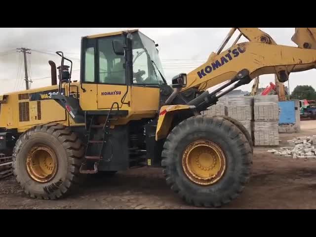 KOMATSU WA380 - 6 carregadores hidráulicos da roda de segunda mão que trabalham o peso 17610KG