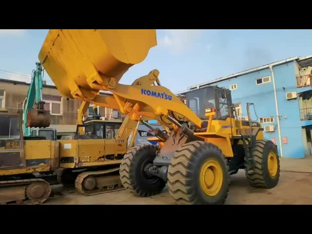 Используемое KOMATSU WA470 - гидравлический затяжелитель 21640KG колеса 3 с ведром 3.9m3
