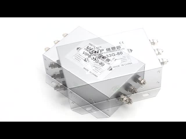 20〜100dBストップバンド減衰 1450VDCライン・トゥ・ラインアプリケーションのためのAC EMIフィルター