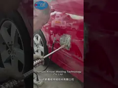 Ele é o maestro de carroça.