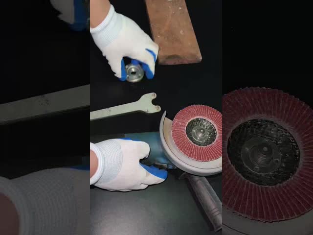 115mm Aluminum Flap Disc Abrasive Tools Brown Sand For Wood