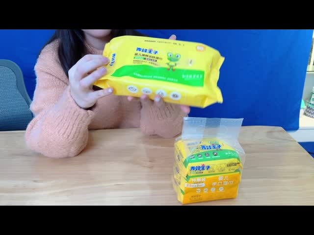 10pcs Cleaning Wet Wipes For Baby Spunlace Material Soft Baby Wipes OEM Sample Free video
