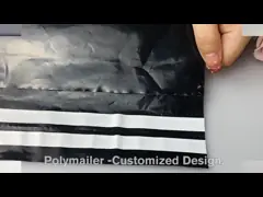 Закрытие прилипателя уплотнения сумок таможни пластикового мешка доставки упаковывая пересылая video