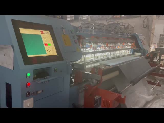 1000RPM Покрывала для постели Шаттл Компьютеризированная автоматическая вышивка 94 Iches видео