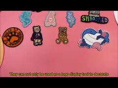 Утюг письма алфавита на лазере заплаты вышивки отрезал эмблему плеча границы video