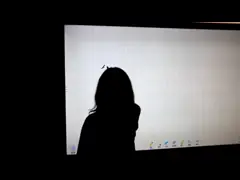 75 дюймов взаимодействующее Whiteboard и удаленной встреча все в одном дисплее сенсорного экрана video