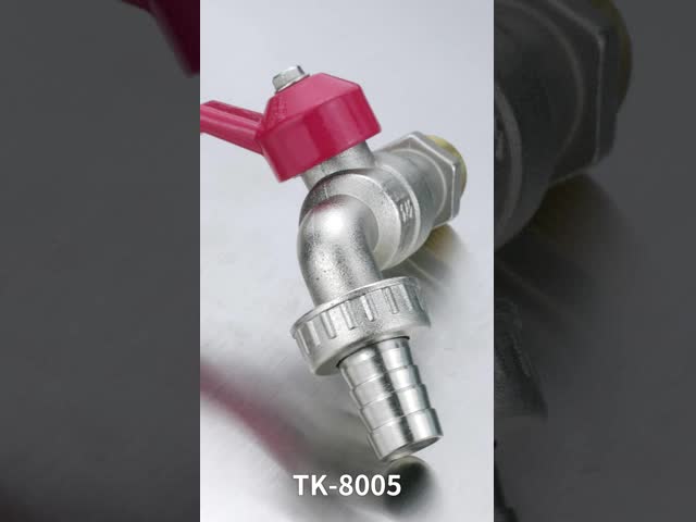 Torneira para lavatório em latão com cascata para banheiro Válvula de esfera em latão cônico Montagem na parede Latão Jardim Bibcock
