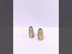 Полностью переходник наговора штуцеров трубы размера латунный продетый нитку с потоком NPT video