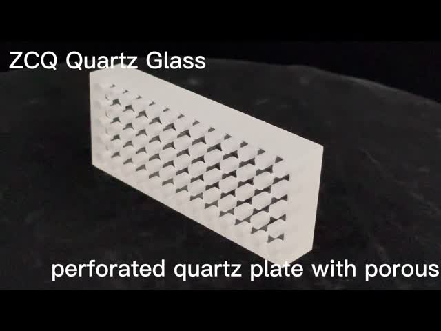 High Temperature Resistant Fused Quartz Plate Transparent Triangular Shape With Hole