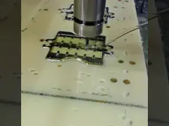 Таможня подвергла алюминиевые части механической обработке подвергая черные анодированные алюминиевые части механической обработке для загородки video