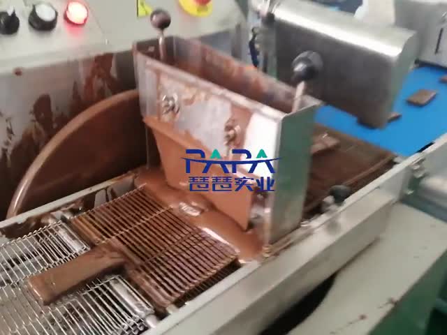 Small Scale Chocolate Enrobing Line For Candy Bar