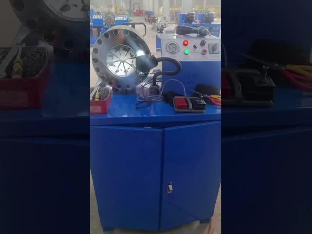 Электрическая резиновая шланговая резинка 860*640*1300 мм Источник электричества и питания видео