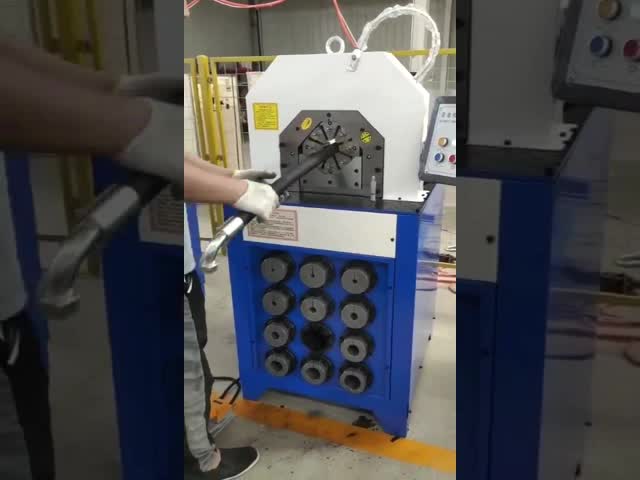 пресса CBK-51B шланга гидросистемы PLC 4kw отжимая машины шланга 6mm видео