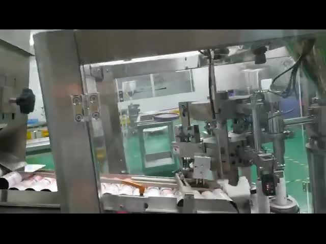 アルミニウム歯磨きのチューブの詰物および密封機械プラスチック40/Min 200ml