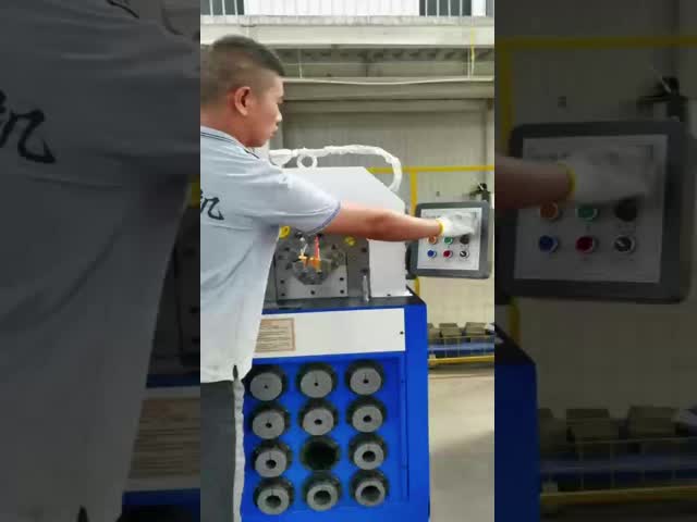 3-дюймовая AC шланговая резка с силой двигателя 5,5 кВт и превосходной силой резки видео