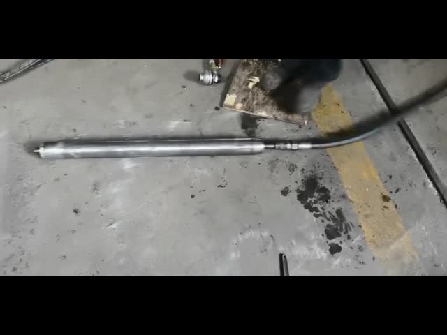 BM Series Pneumatic Mole with 2.1-2.9 Hz Impact Frequency 0.4-0.7 MPa Air Pressure and 1.2-1.6 m3/min Air Volume for HDD Drill Pipe