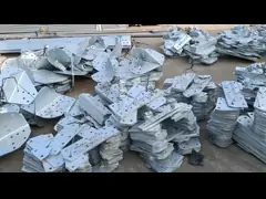 Надземная линия общего назначения поляки HDG стальные для распределения 220kV металла Multisided полигонального video