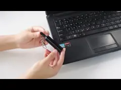 La bouteille de vin a formé la commande instantanée de 3,0 USB avec le logo d'OEM de Ring And en métal