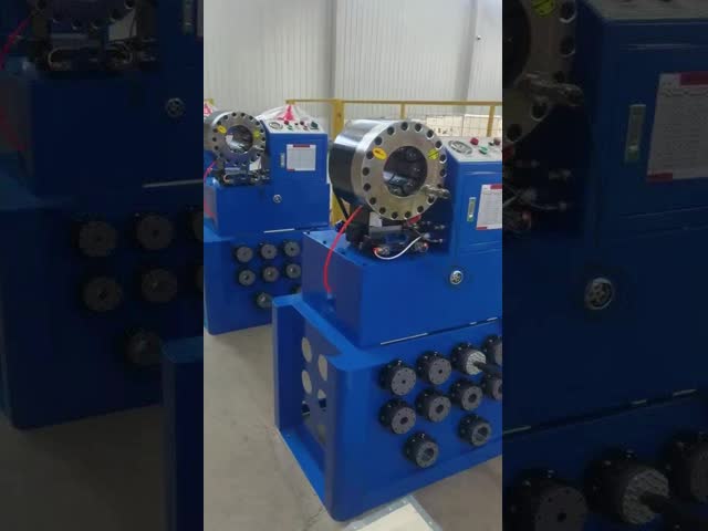 машина создателя шланга гидросистемы щипцов 6-38mm прессы шланга 300t с верстаком и быстрыми инструментами изменения видео