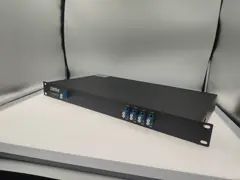 Шасси шкафа LC UPC 8CH 100Ghz DWDM Mux Demux 4slot video