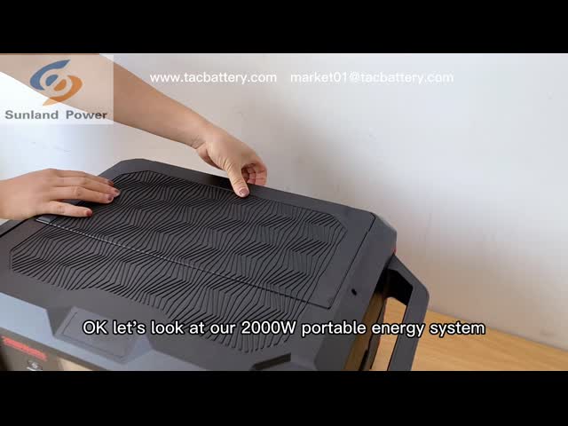 太陽電池パネルのインバーターを持つ携帯用エネルギー蓄積 システム屋外の動力火車2000Wh