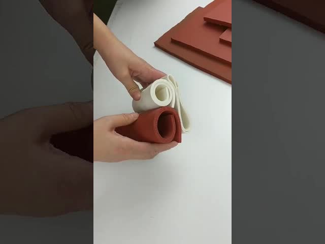 Силиконовый пенопласт для теплоизоляции и защиты в экстремальных условиях видео