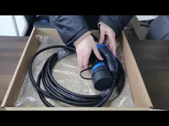 IEC 62196 американского стандарта заряжателя 250V IP55 AC EV типа 2 СПЛАВА 7kw PBT video