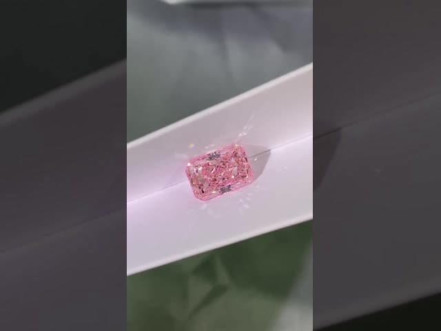 Forma radiante sintética de laboratório crescido rosa CVD Diamantes 10 Mohs Certificado IGI