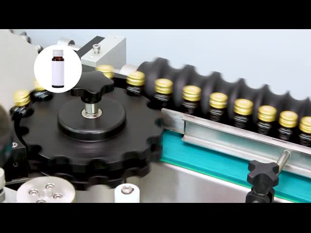 Rotary type high speed non-stop vertical round plastic bottle labeling machine