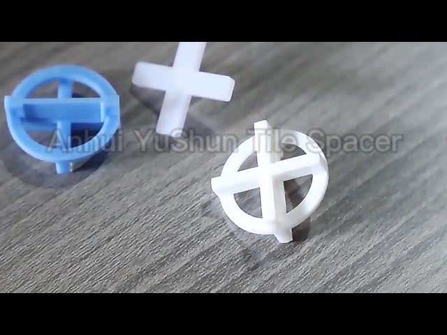 os espaçadores plásticos duros da telha de 3mm para a telha de revestimento pavimentam