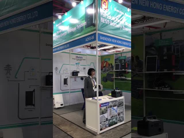 5Kwh - 20KwhはLifepo4電池のパックの家のSolar Energy貯蔵システムを積み重ねた