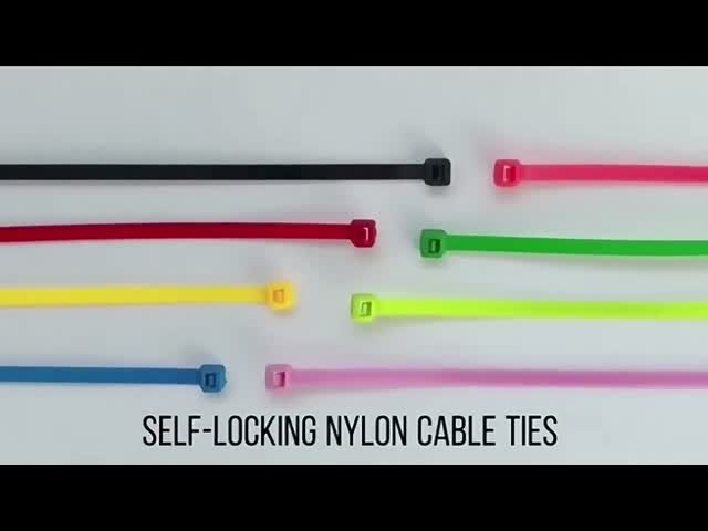 Todo o auto dos tamanhos que trava o uso de nylon colorido da cinta plástica para limitar fios