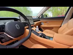 Medium Size 0.5h Fast Charge Electric Cars Large Space RWD AITO M5 200km/h