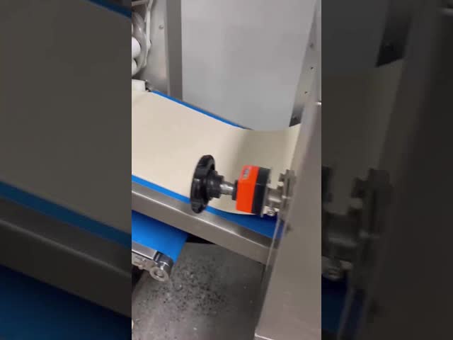 Industrial Automatic Chinese Hamburger Production Line Equipment 2500 - 3500 Pcs/H
