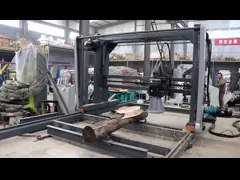 2000mm Winkel-Ausschnitt-Tabellen-Sägemühlen-Bauholz-hölzerne Schneidemaschine mit Schienen