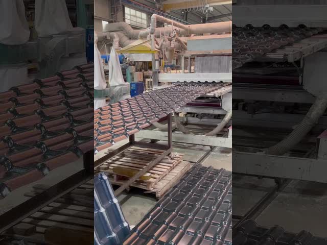 2.5mm Heat Insulation Spanish Roof Tiles Waterproof Residential House Roof Sheets